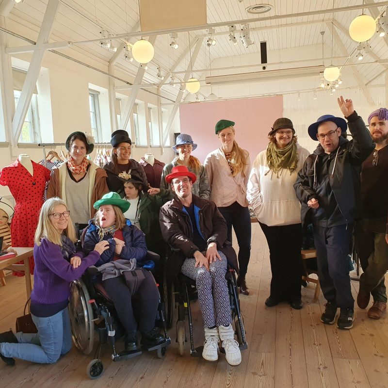 Hattprovning på Fredriksdal!